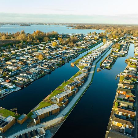 Marinapark Residentie Nieuw Loosdrecht Villa Eksteriør billede